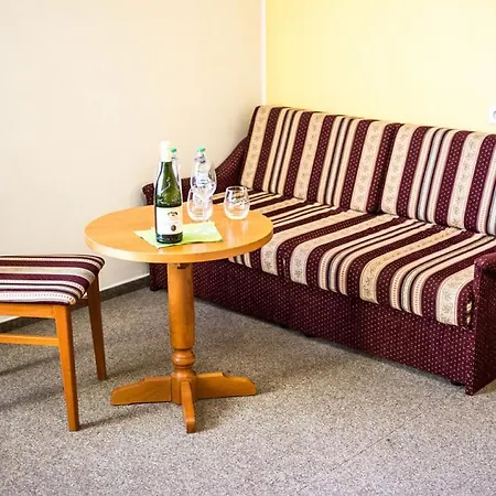 Na Jizni Hotel