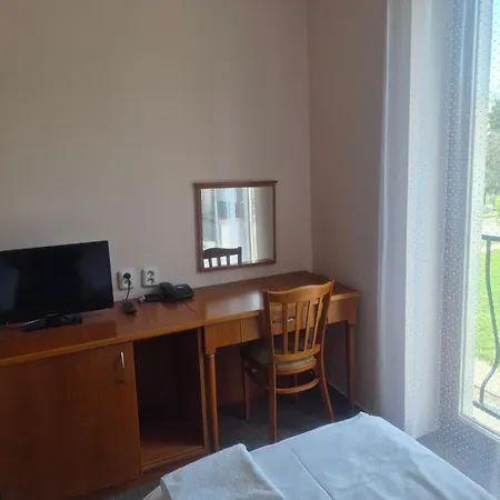 Na Jizni Hotell Přerov