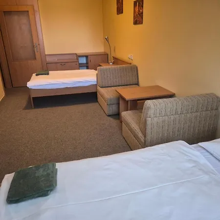 Na Jizni Hotell